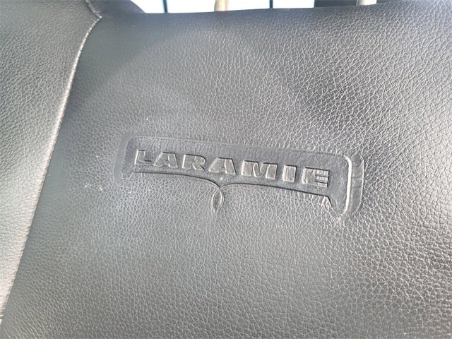 2014 RAM 2500 Laramie Crew Cab 4X4