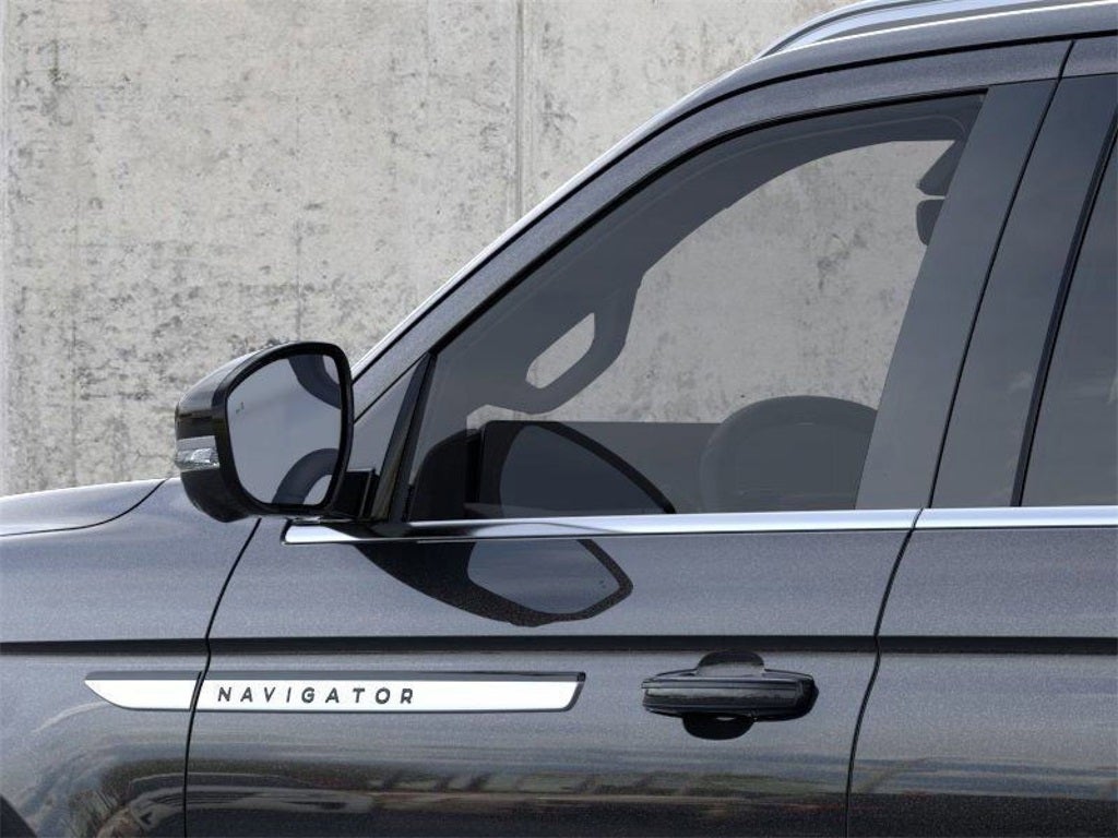 2026 Lincoln Navigator Reserve InTransit