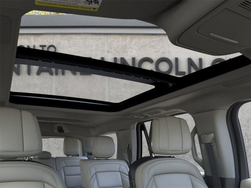 2026 Lincoln Navigator Reserve InTransit