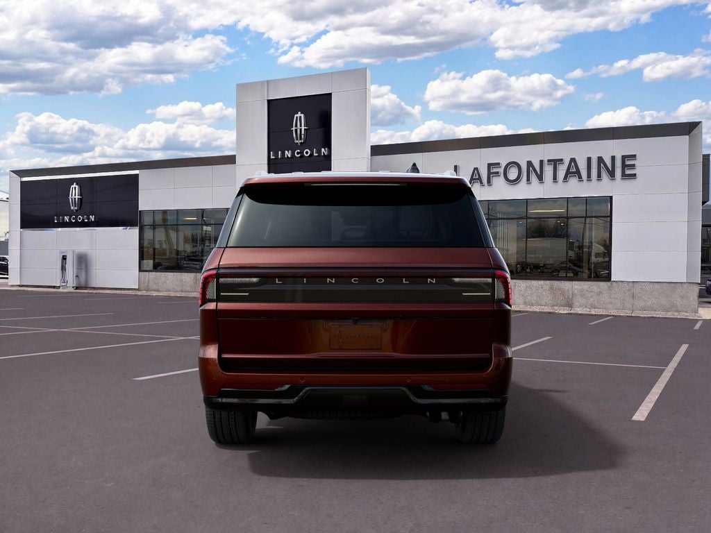 2027 Lincoln Navigator Reserve