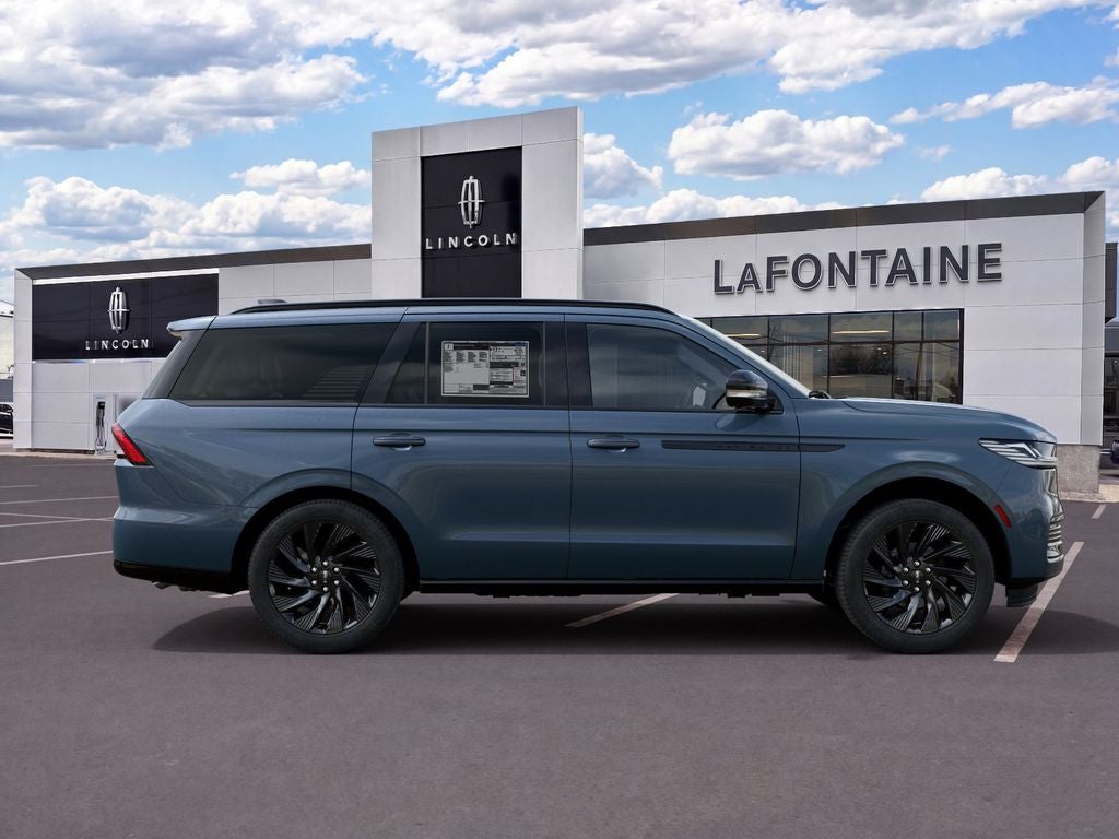 2027 Lincoln Navigator Reserve