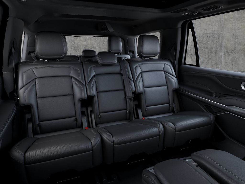 2027 Lincoln Navigator Reserve InTransit