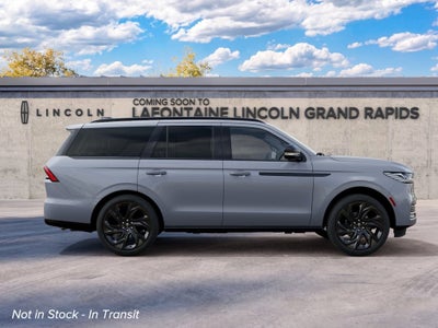 2027 Lincoln Navigator Reserve InTransit