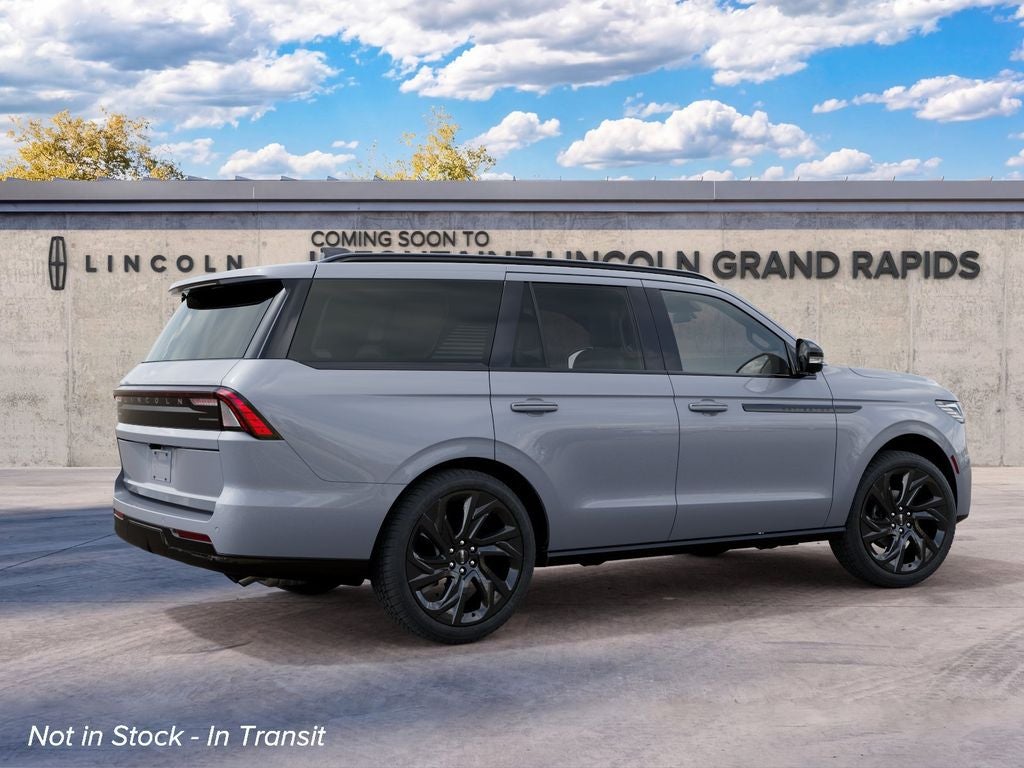 2027 Lincoln Navigator Reserve InTransit