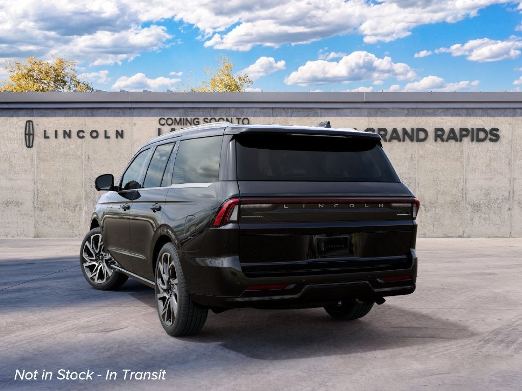 2027 Lincoln Navigator Reserve InTransit