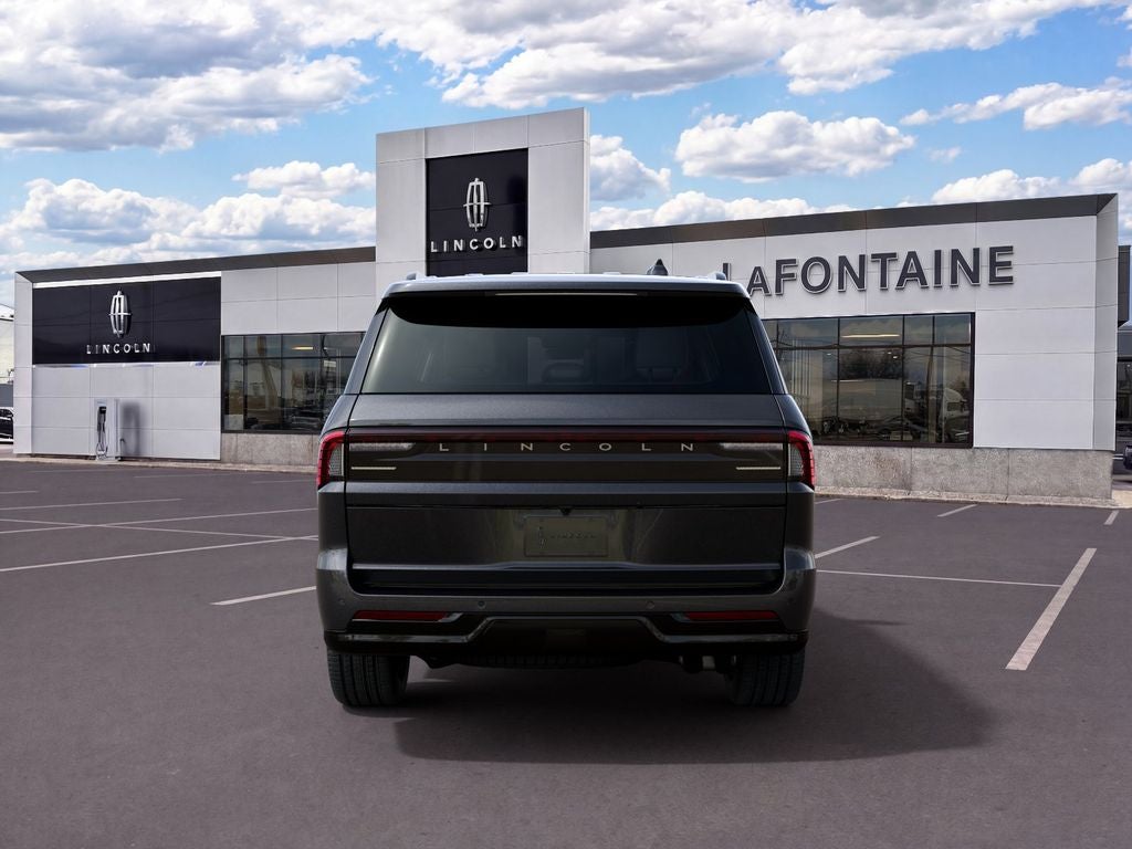 2027 Lincoln Navigator Reserve