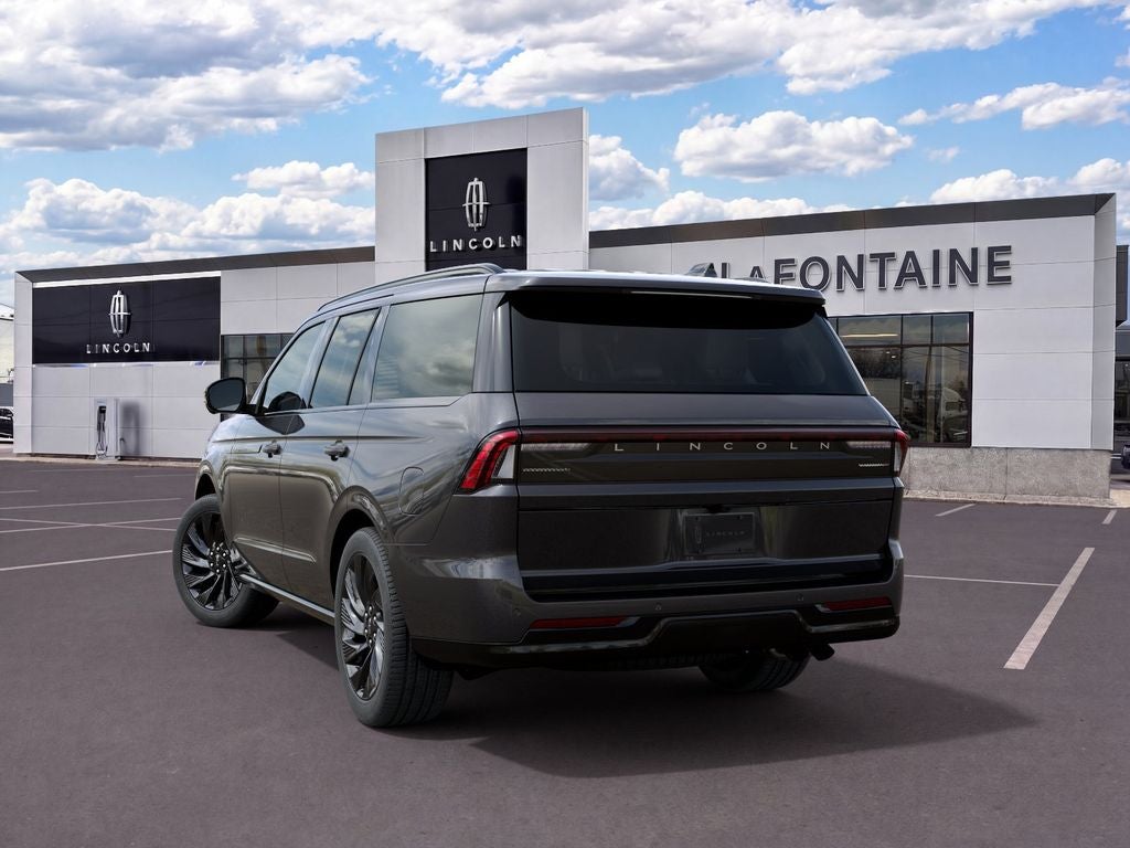 2027 Lincoln Navigator Reserve