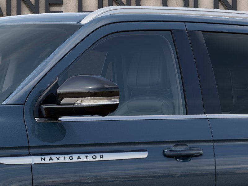 2027 Lincoln Navigator Reserve InTransit