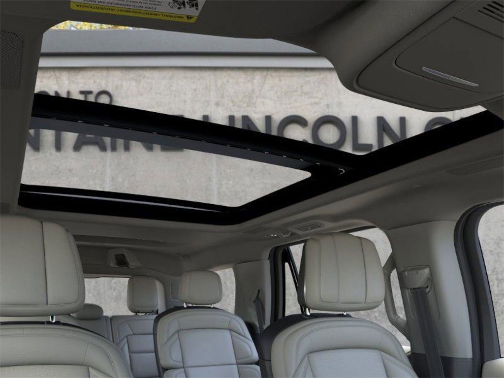 2026 Lincoln Navigator Reserve InTransit