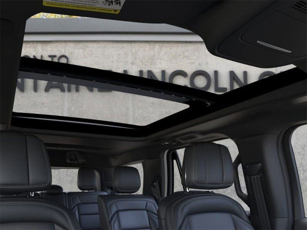 2026 Lincoln Navigator Reserve InTransit