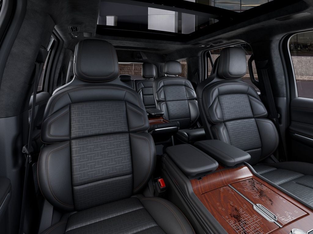 2027 Lincoln Navigator Black Label InTransit