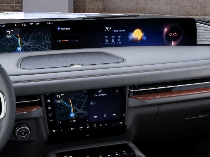 2027 Lincoln Navigator Black Label InTransit