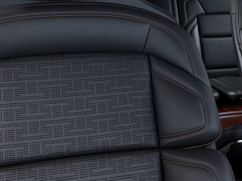 2027 Lincoln Navigator Black Label InTransit