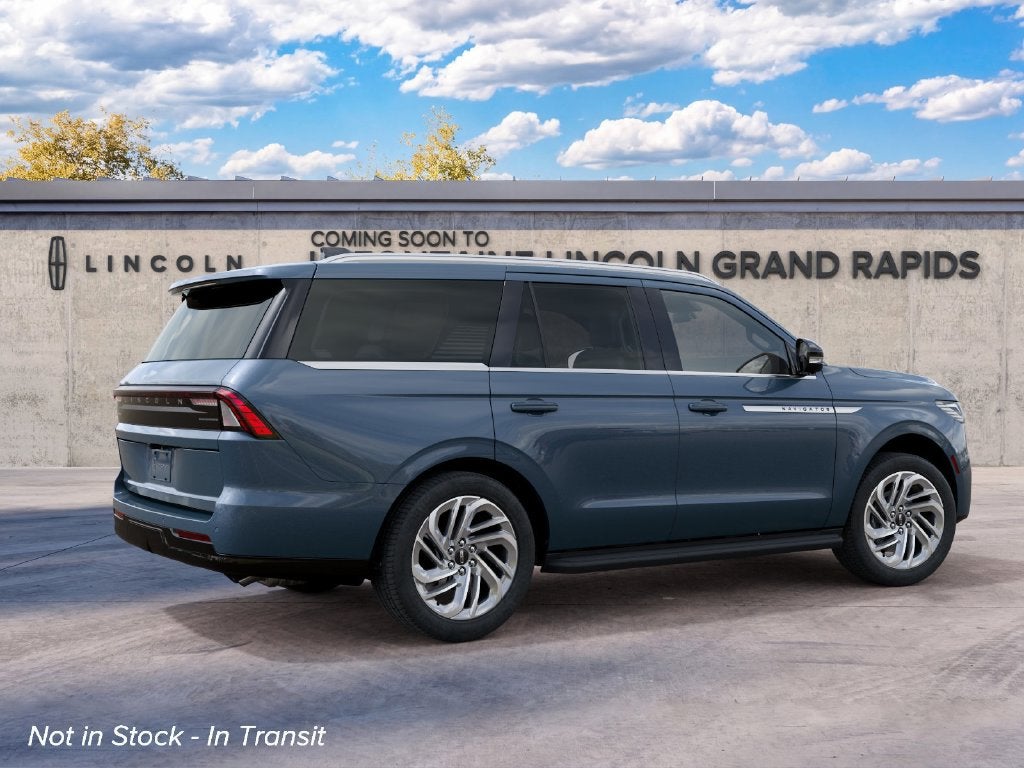 2027 Lincoln Navigator Premiere InTransit