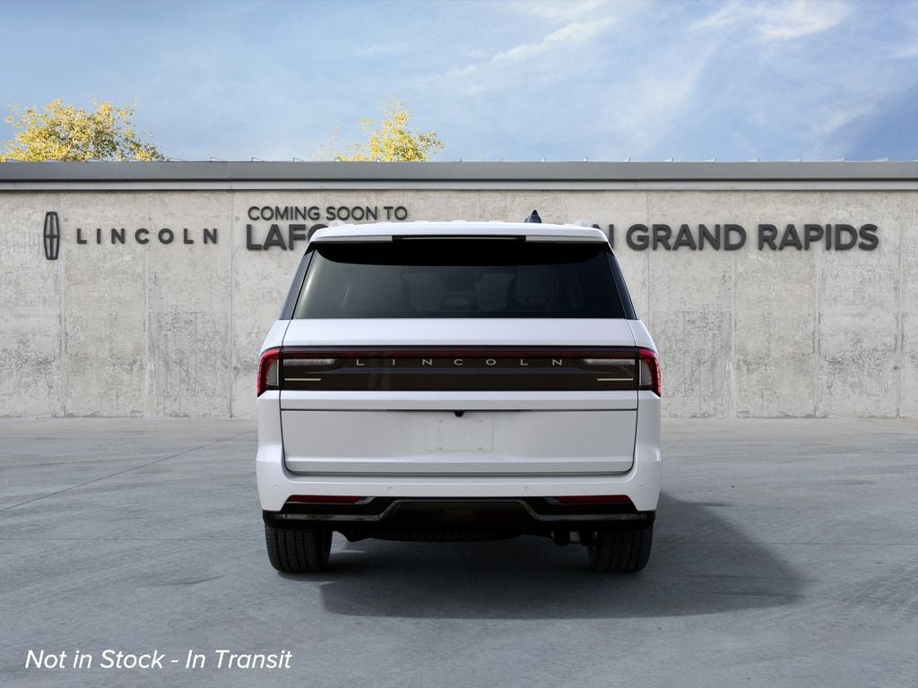2027 Lincoln Navigator Premiere