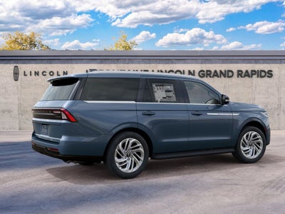 2027 Lincoln Navigator Premiere InTransit