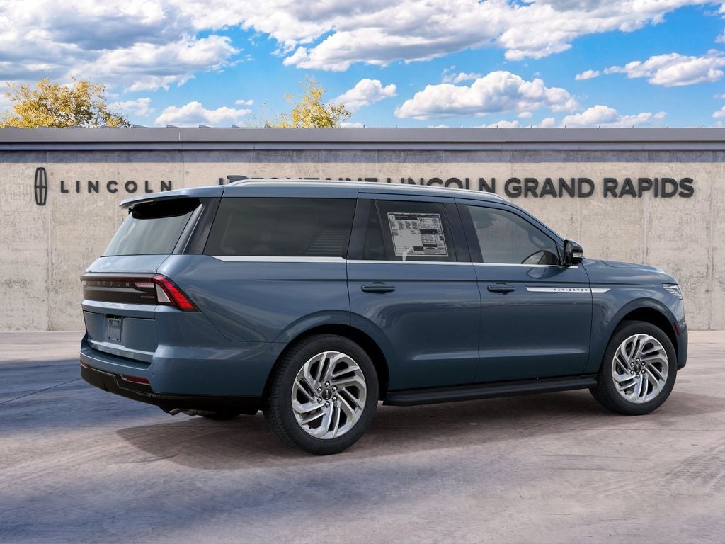 2027 Lincoln Navigator Premiere InTransit