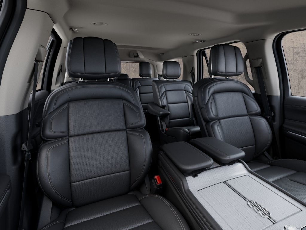 2027 Lincoln Navigator Premiere InTransit