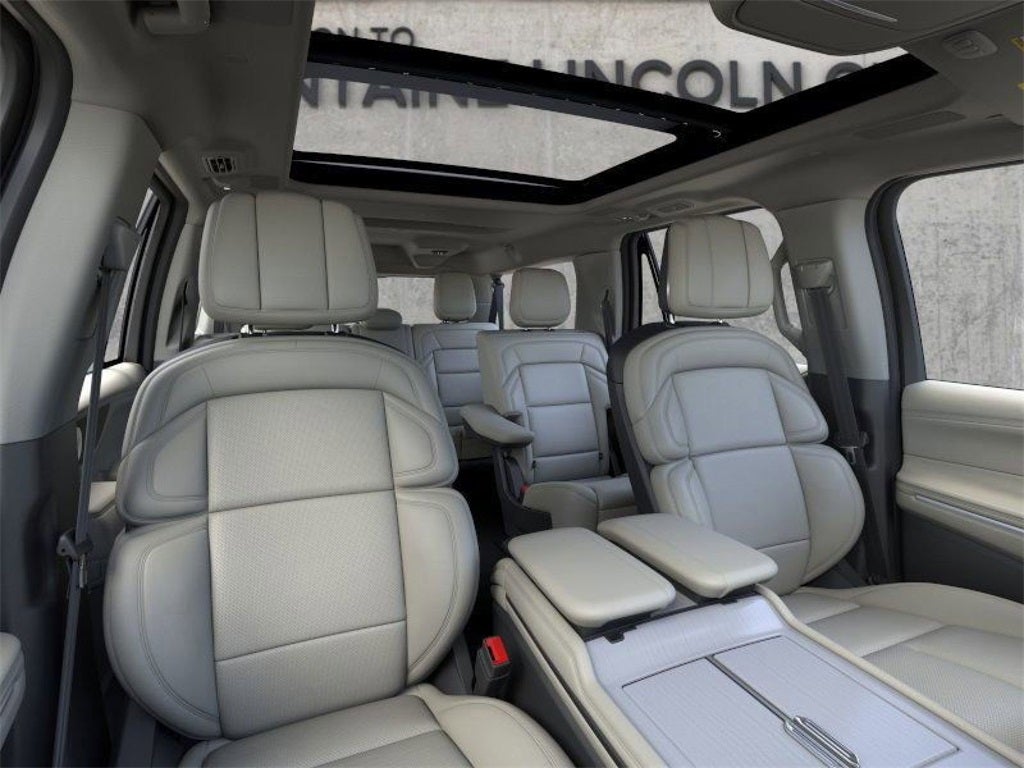 2026 Lincoln Navigator L Reserve InTransit