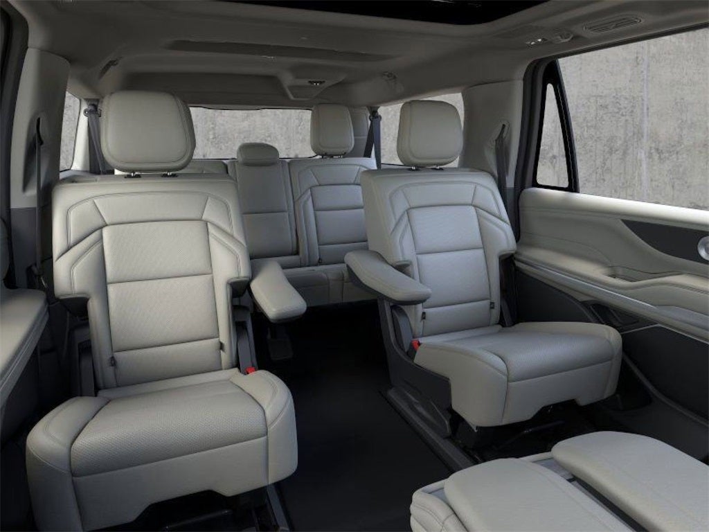 2026 Lincoln Navigator L Reserve InTransit