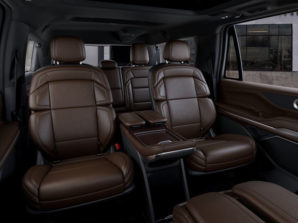 2027 Lincoln Navigator L Reserve