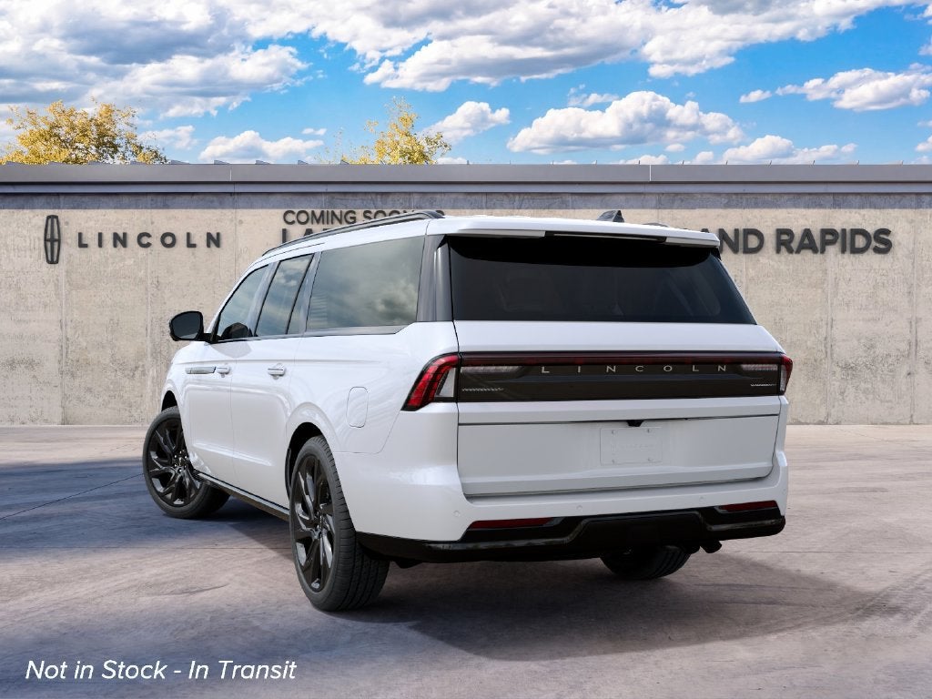 2027 Lincoln Navigator L Reserve InTransit