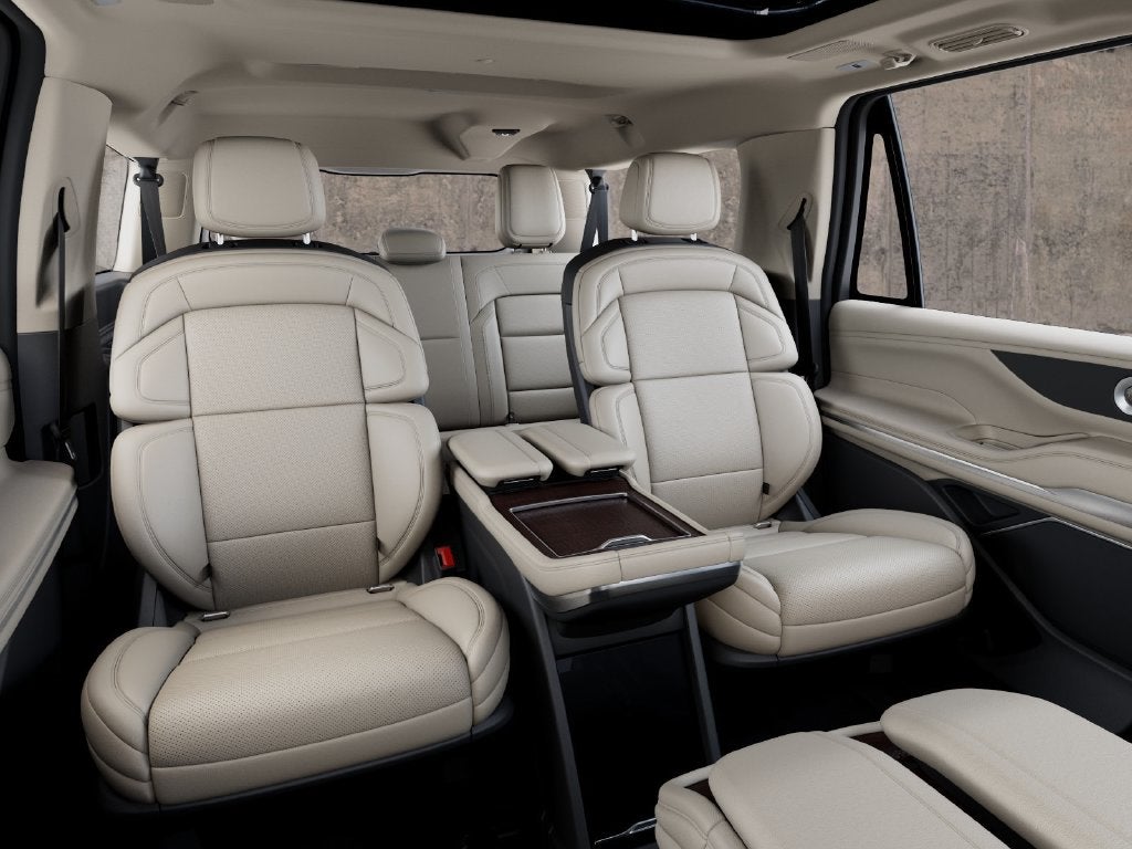 2027 Lincoln Navigator L Reserve