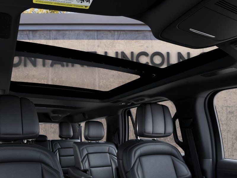 2027 Lincoln Navigator L Reserve InTransit