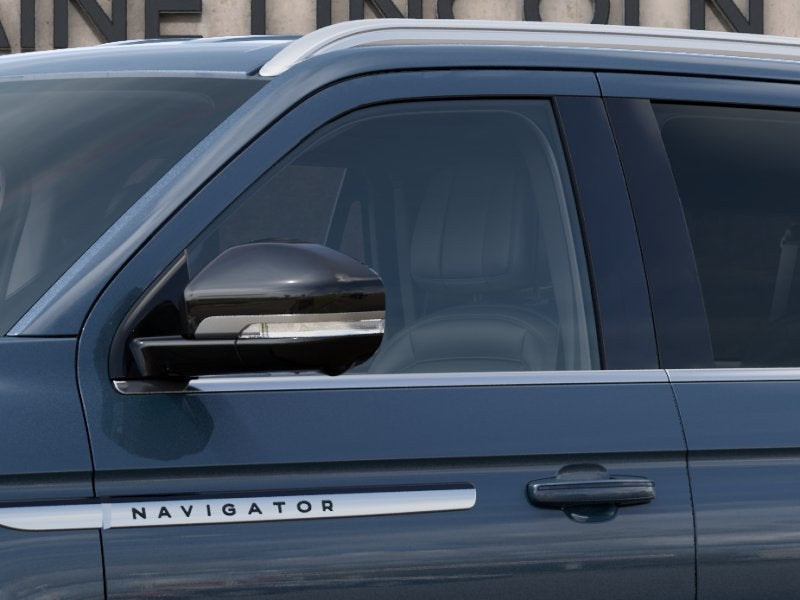 2027 Lincoln Navigator L Premiere InTransit