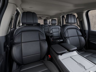 2027 Lincoln Navigator L Premiere InTransit