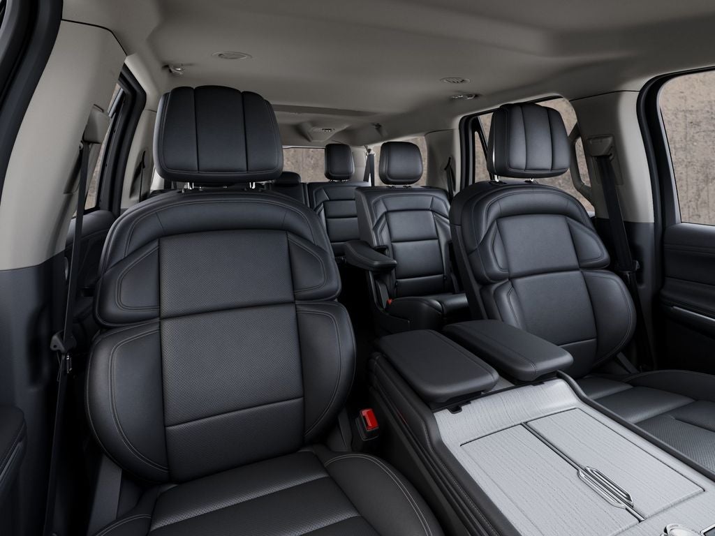 2027 Lincoln Navigator L Premiere InTransit