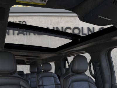 2026 Lincoln Navigator L Black Label InTransit
