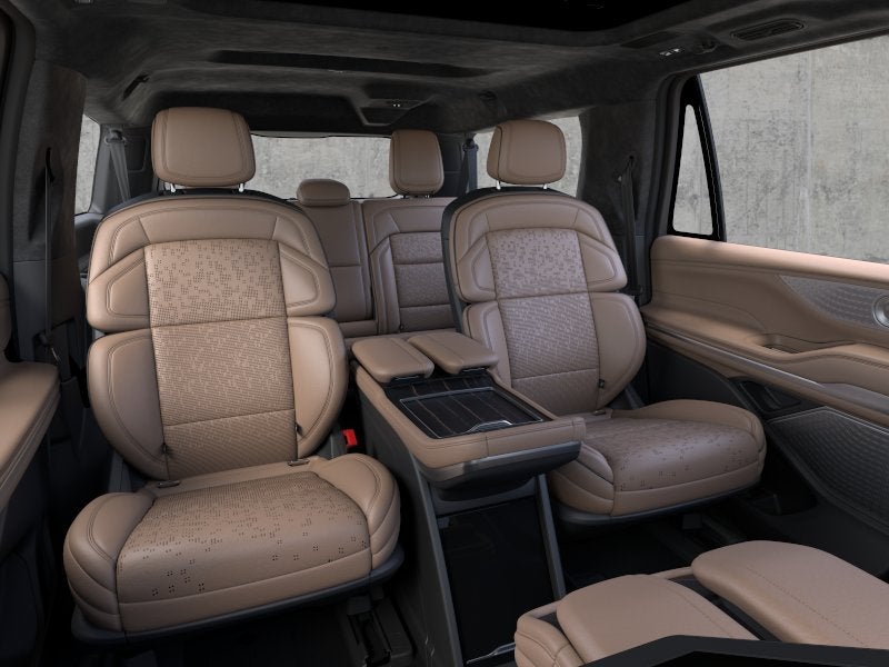 2026 Lincoln Navigator L Black Label InTransit