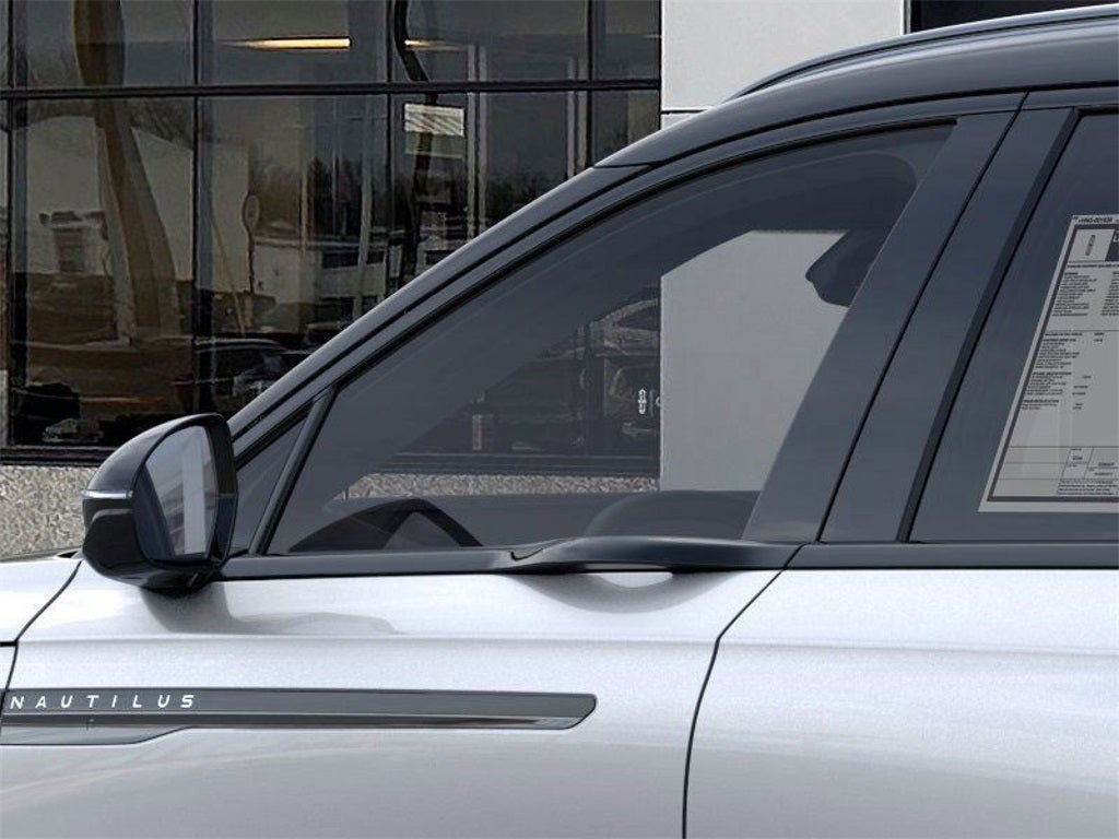 2025 Lincoln Nautilus Reserve