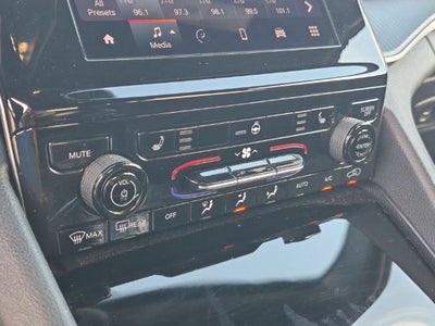 2024 Jeep Grand Cherokee Laredo X
