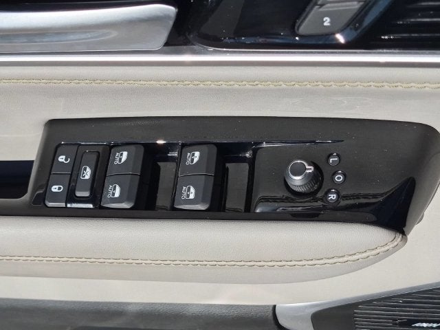 2023 Jeep Wagoneer Series III