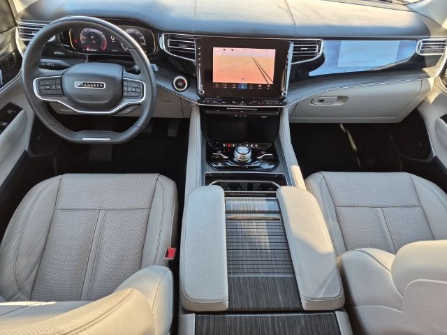 2023 Jeep Wagoneer Series III