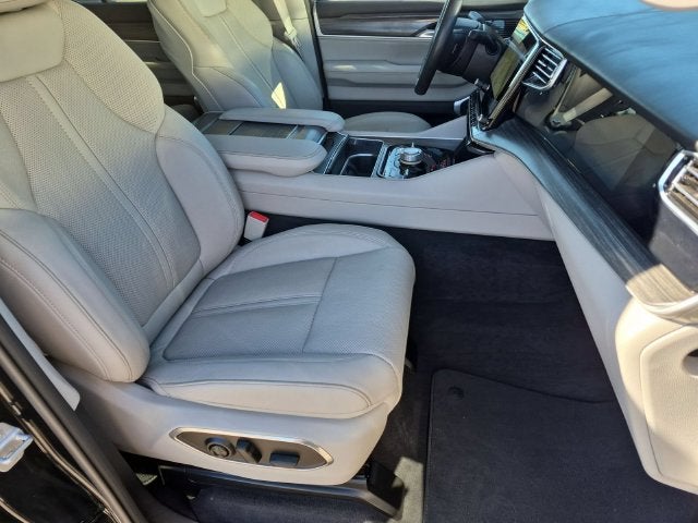 2023 Jeep Wagoneer Series III