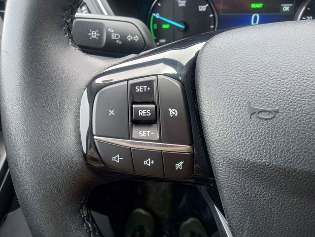 2021 Ford Escape Hybrid SE