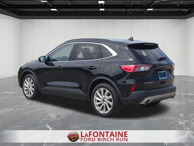 2022 Ford Escape Hybrid Titanium