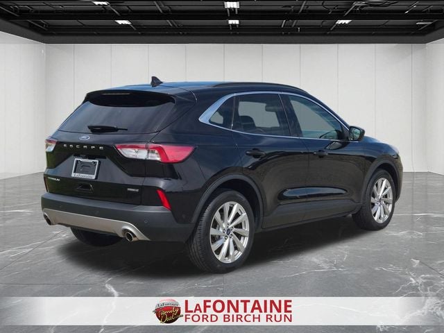 2022 Ford Escape Hybrid Titanium