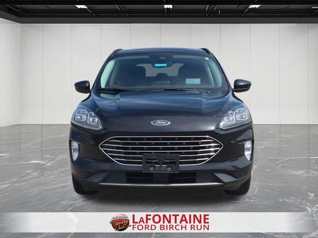 2022 Ford Escape Hybrid Titanium
