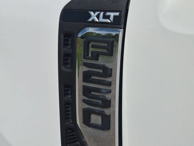 2024 Ford F-250SD XLT