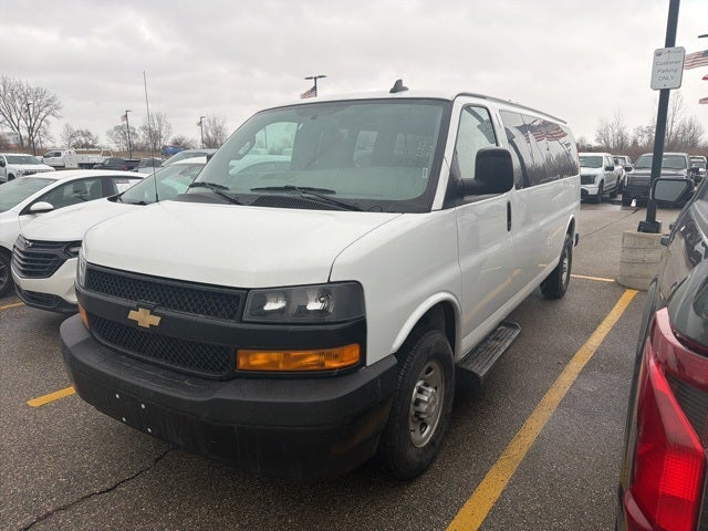 2023 Chevrolet Express 3500 LS Passenger