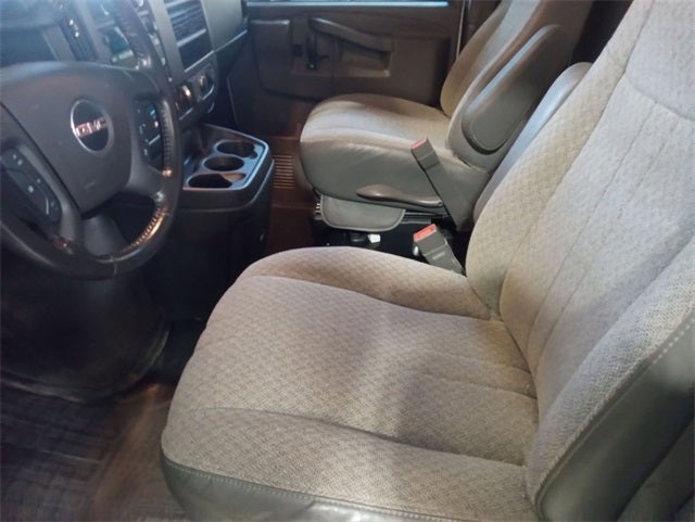 2022 GMC Savana 3500 Work Van