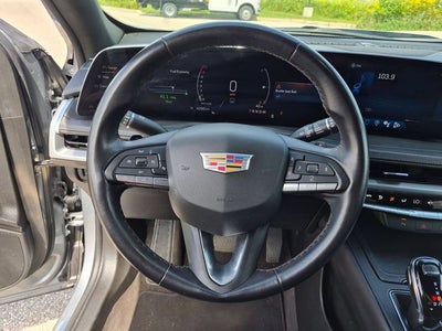 2024 Cadillac XT4 Premium Luxury
