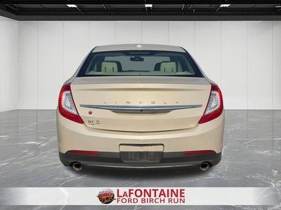 2015 Lincoln MKS Base