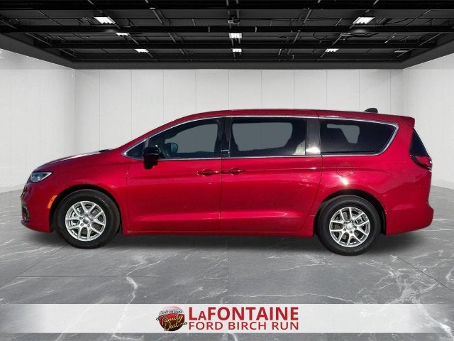 2025 Chrysler Pacifica