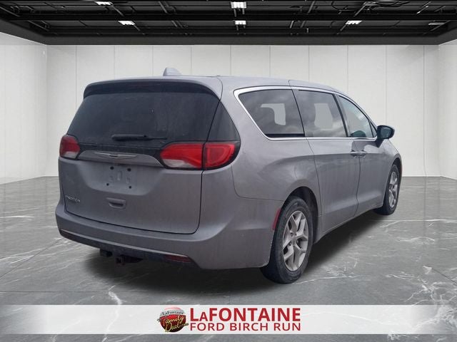 2017 Chrysler Pacifica Touring L