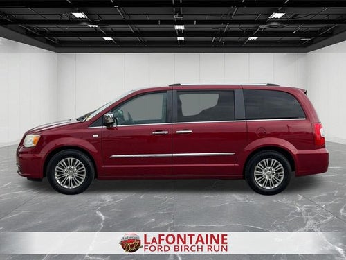 2014 Chrysler Town & Country Touring-L